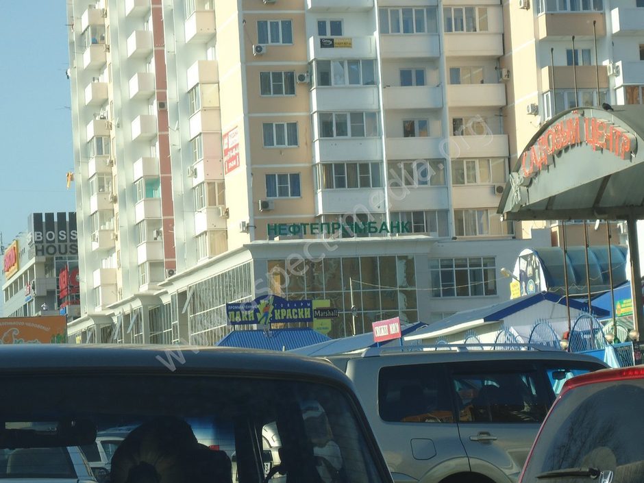 kryshnaya_konstruktsiya_dlya_nefteprombanka1